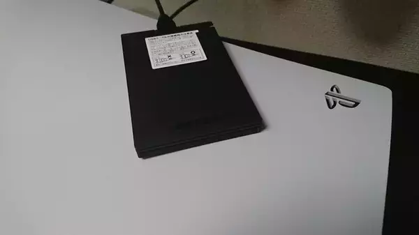 「「PS5」が発売1周年！「通常版」と「デジタル・エディション」の違いや、「×ボタン決定」に関するアンケートを振り返る」の画像