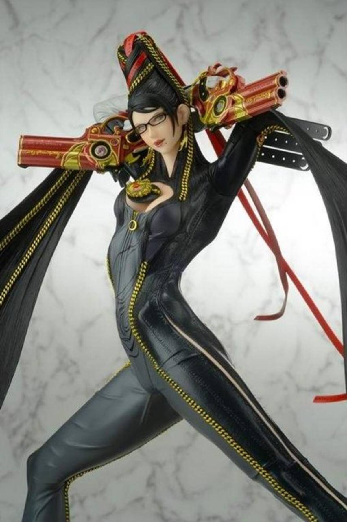 ベヨネッタ』発売5周年を迎え、両ディレクターがコメント ─ 凛々しく 
