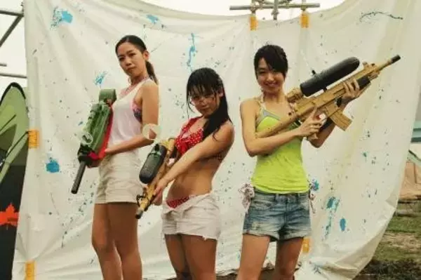 「リアルスプラトゥーン！？水鉄砲でインクを撃ち合うサバゲー「COLOR GUN」東京・豊洲で開催決定」の画像