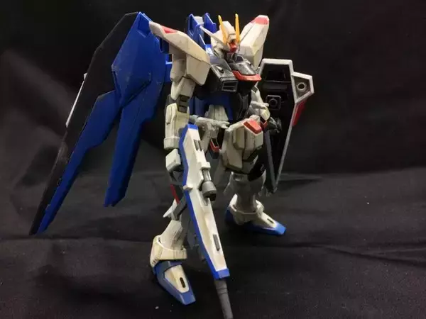 「【日々気まぐレポ】第113回 新生した舞い降りる剣！「HGCE フリーダムガンダム」レビュー」の画像