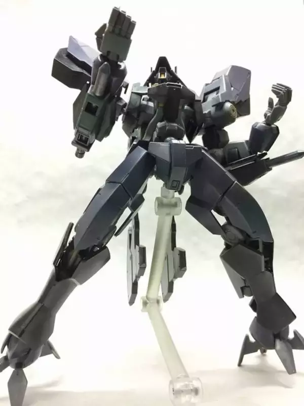 「【日々気まぐレポ】第143回 「鉄血」のラスボスが登場！「HG グレイズアイン」のレビューをやりましたよ、クランク二尉！」の画像