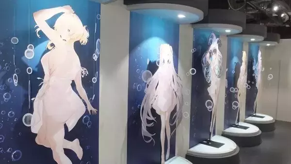 「『勝利の女神：NIKKE』展覧会で“開発中のニケ”にいろいろな質問をしてみた【フォトレポ】」の画像