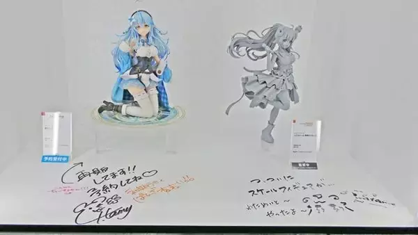 「VTuberの“リアル”イベントとは!?...3日開催で幕張メッセをジャックしたホロライブエキスポに「VTuberの最前線」を見た【イベントレポ／コラボスタンディー コレクションも！／写真158枚】」の画像