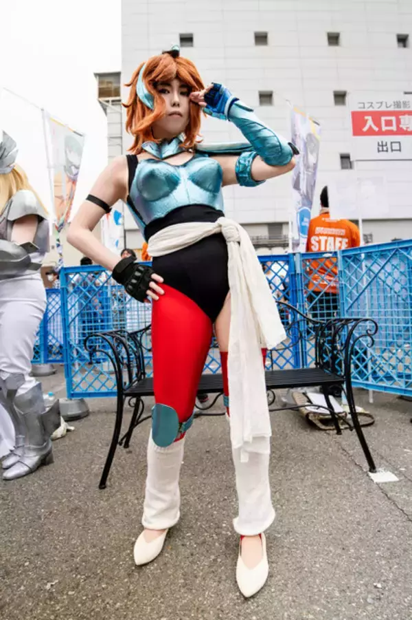 「【コスプレ】大阪から歩いて来たマリー・アントワネット、アテナの聖闘士が関西に集結！「ストフェス2025」美麗レイヤーまとめ【写真35枚】」の画像