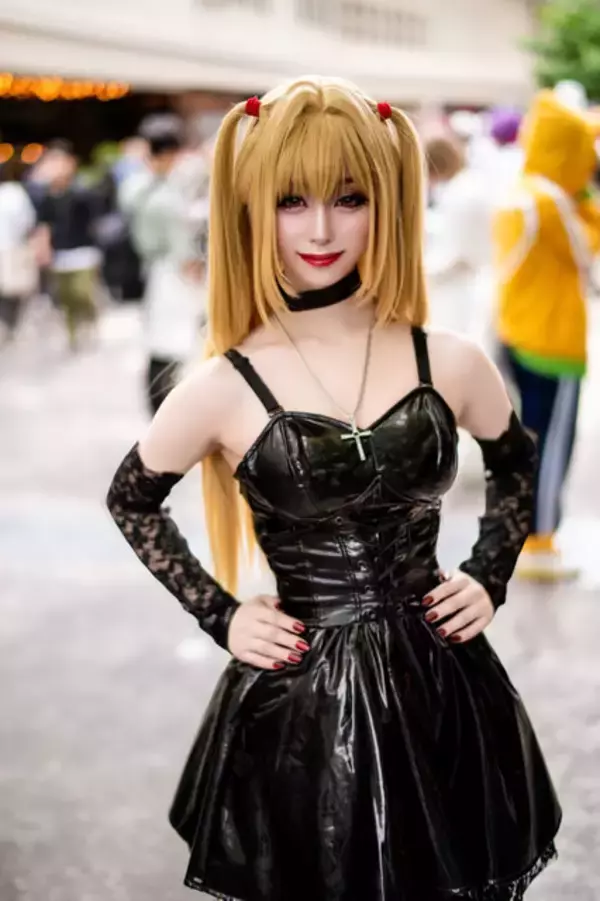 「【コスプレ】大阪から歩いて来たマリー・アントワネット、アテナの聖闘士が関西に集結！「ストフェス2025」美麗レイヤーまとめ【写真35枚】」の画像