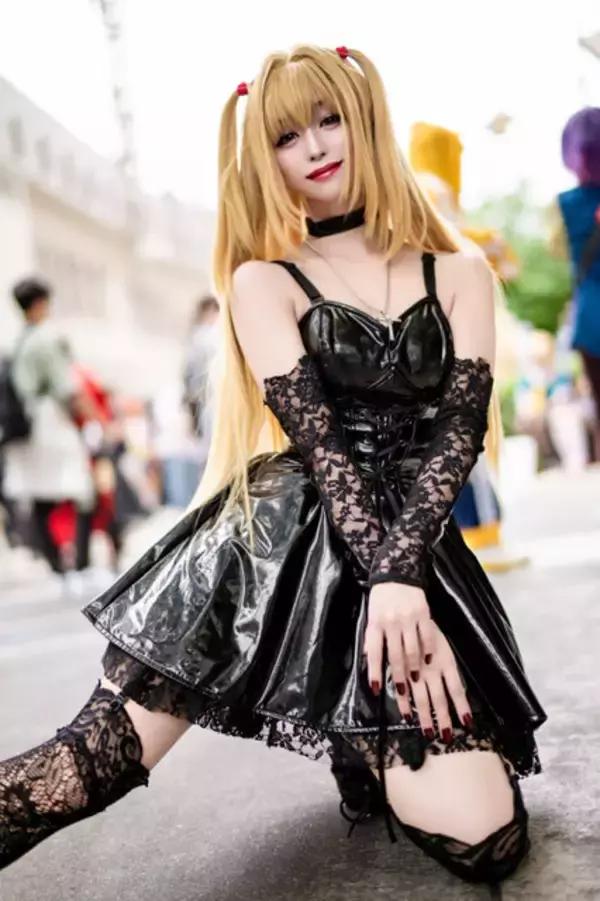 「【コスプレ】大阪から歩いて来たマリー・アントワネット、アテナの聖闘士が関西に集結！「ストフェス2025」美麗レイヤーまとめ【写真35枚】」の画像