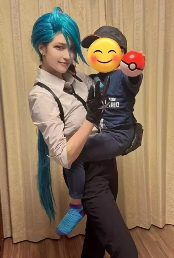 「「チリちゃんだ！」と息子が3度見　“推し姿で帰宅した母”が話題に…コスプレが親子の架け橋になった日」の画像