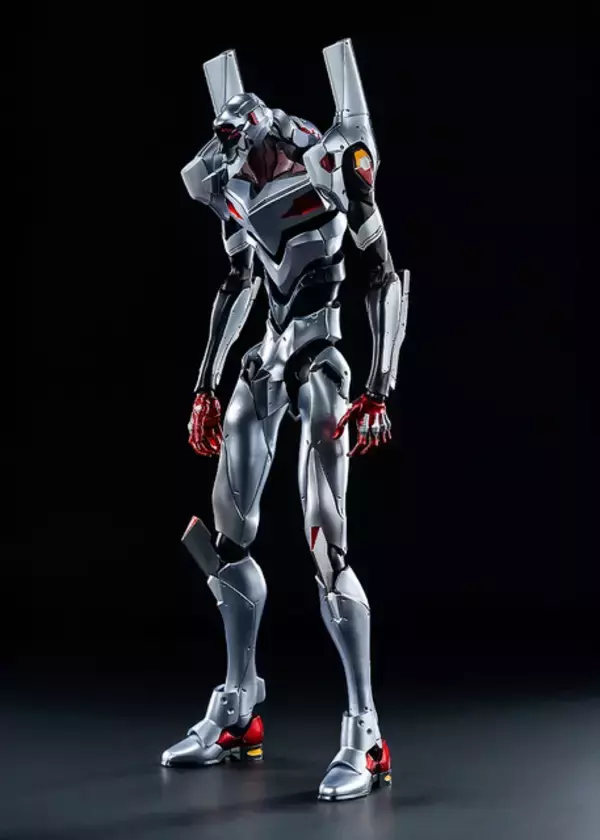 「劇場版「ヱヴァ」より、謎の多い機体「エヴァンゲリオン4号機」が可動フィギュア化！設定資料をもとに、ロンギヌスの槍ほか多数のオプションが付属」の画像