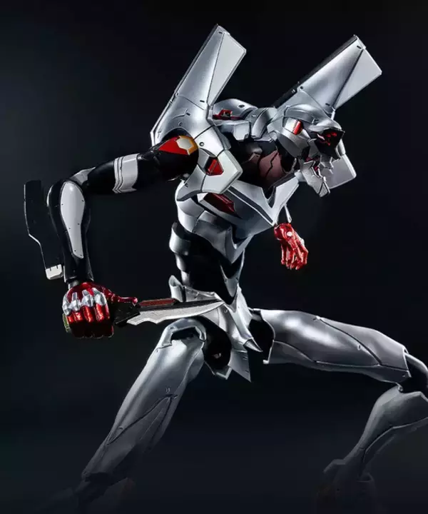 「劇場版「ヱヴァ」より、謎の多い機体「エヴァンゲリオン4号機」が可動フィギュア化！設定資料をもとに、ロンギヌスの槍ほか多数のオプションが付属」の画像