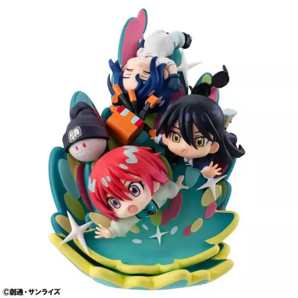 「マチュ、ニャアン、シュウジみんなでキラキラ！「ガンダム ジークアクス」今にも飛び出そうなシチュエーションでデフォルメフィギュアに」の画像