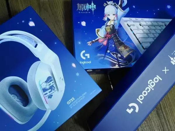 「これは“綾華推し”にとって最高の神器かもしれない―「ロジクールG」×『原神』コラボのキーボード&ヘッドセット“神里綾華特別モデル”を触ってみた！」の画像