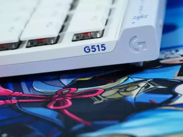 「これは“綾華推し”にとって最高の神器かもしれない―「ロジクールG」×『原神』コラボのキーボード&ヘッドセット“神里綾華特別モデル”を触ってみた！」の画像