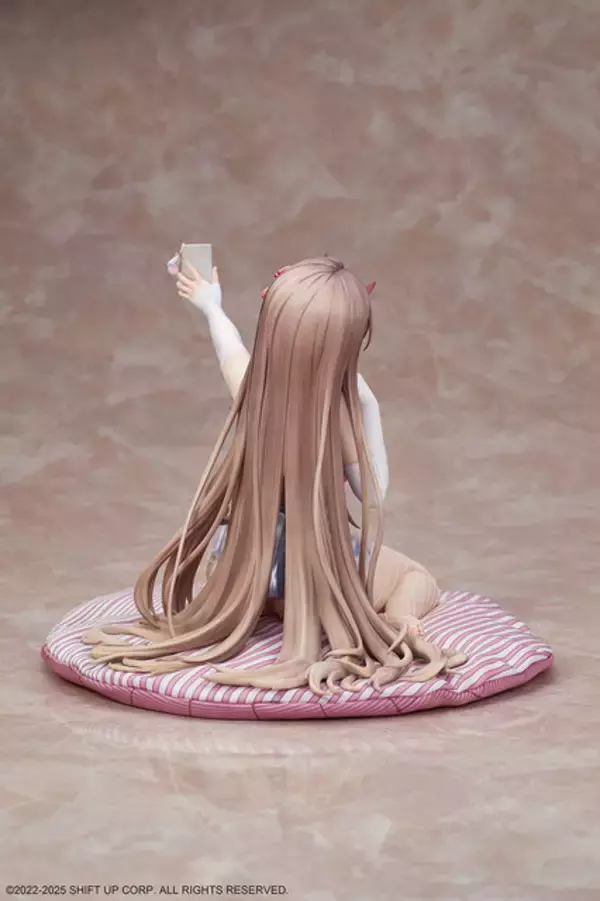 「『勝利の女神：NIKKE』バイパーの1/4スケールフィギュアが予約受付中　バーストスキルの流し目とよだれをセクシーに再現」の画像