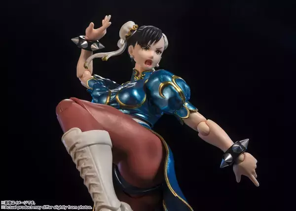 「『ストリートファイター』リュウと春麗のアクションフィギュアが再販！波動拳、百裂脚のエフェクトなどでさまざまなシーンを再現」の画像