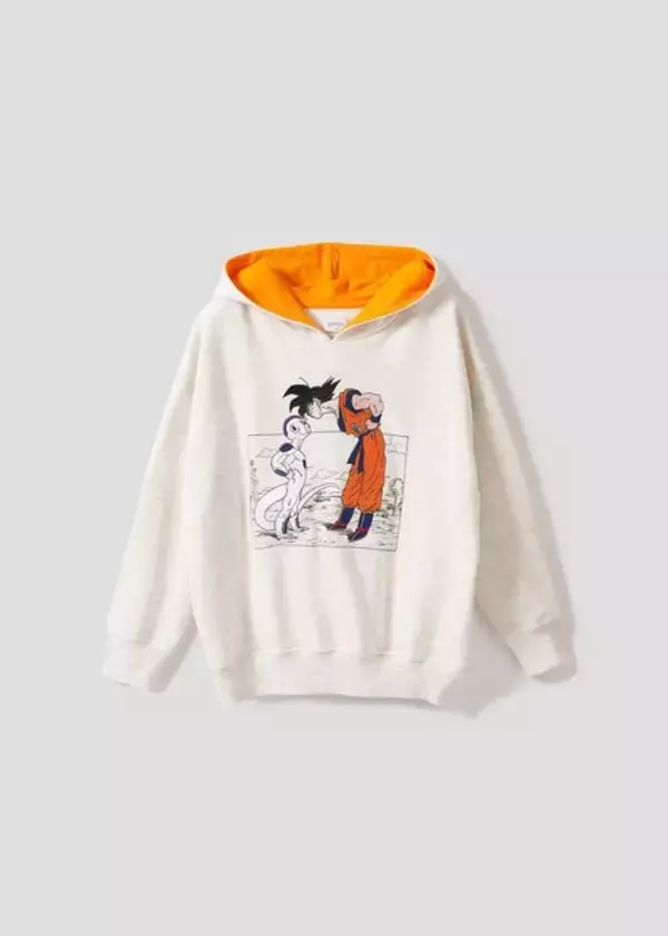 「「ドラゴンボールZ」×「グラニフ」コラボアパレルが発売！“これからがほんとうの地獄だ…”など、フリーザ編の名場面をユニークにデザイン」の画像