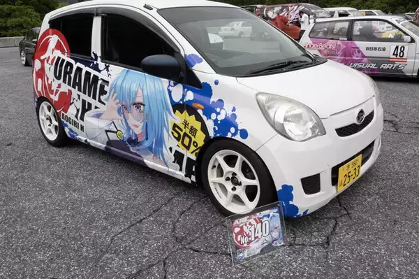 「ガルウィングの湊あくあ＆紫咲シオンがイカす！「ホロライブ」「にじさんじ」など奥伊吹に集まったVTuber痛車まとめ【ARCChampionship 2025フォトレポ】」の画像