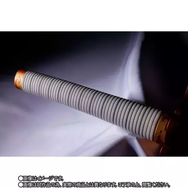 「「鬼滅の刃」1/1サイズ「日輪刀」が抽選販売！映画主題歌「炎」＆セリフを収録した煉獄杏寿郎など全4種」の画像