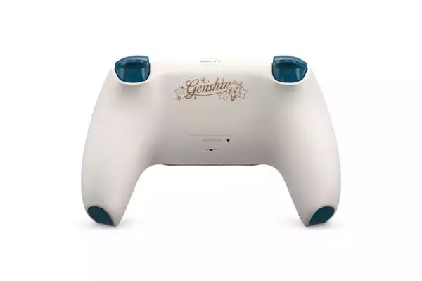 「PS5純正コントローラー・DualSenseに『原神』コラボモデル登場！旅人のモチーフアイコンや、裏面にはパイモンも」の画像