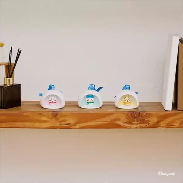 「「エニマイくじ ちいかわ」にキュン！“ゆきだるまになっちゃった！”なハチワレ、うさぎら6人のマスコットなどズラリ」の画像