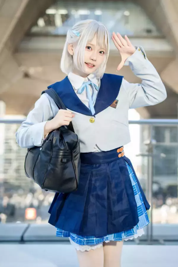 「【コスプレ】46歳大阪のおばちゃんからアイドルまで誰もがコミケを満喫！「呪術廻戦」「ワンピース」など美麗レイヤー7選【写真27枚】」の画像