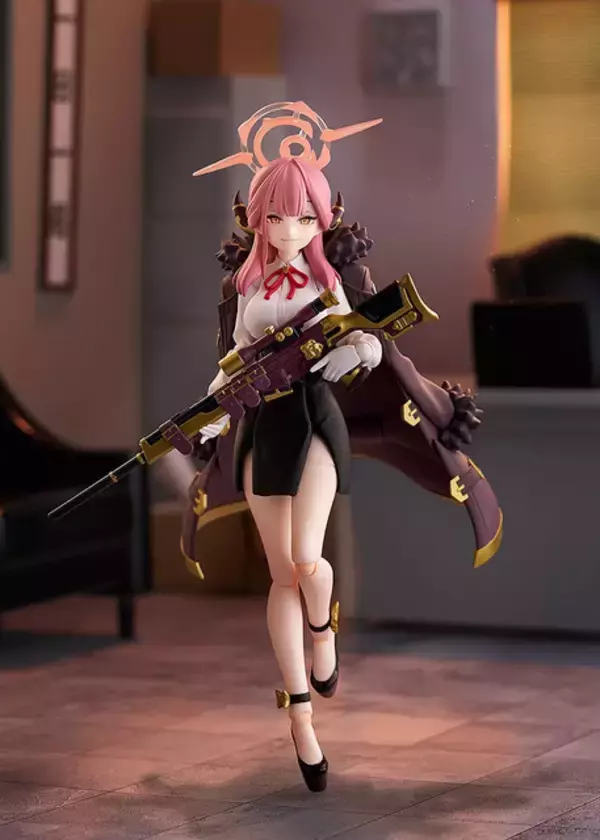 「「何ですってーーー！！！？？？」『ブルアカ』より「陸八魔アル」アクションフィギュアが表情豊かー武器・ワインレッド・アドマイアーなど付属」の画像