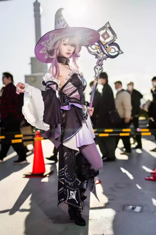 「【コスプレ】アズレンからNIKKEまで、2024年冬コミで出会った人気キャラをプレイバック！世界中から集った美女レイヤー18選【写真45枚】」の画像