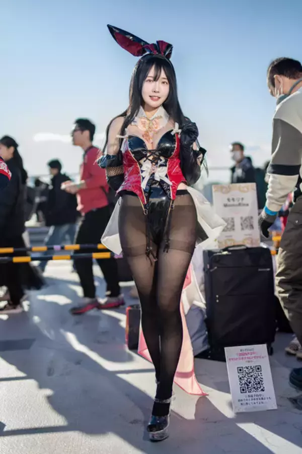 「【コスプレ】アズレンからNIKKEまで、2024年冬コミで出会った人気キャラをプレイバック！世界中から集った美女レイヤー18選【写真45枚】」の画像