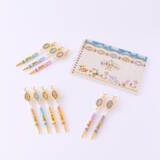 「メリーゴーランドを楽しむイーブイたちが可愛い！「ポケパーク カントー」より新グッズ“ブイブイヴォヤージュ”がお披露目」の画像4