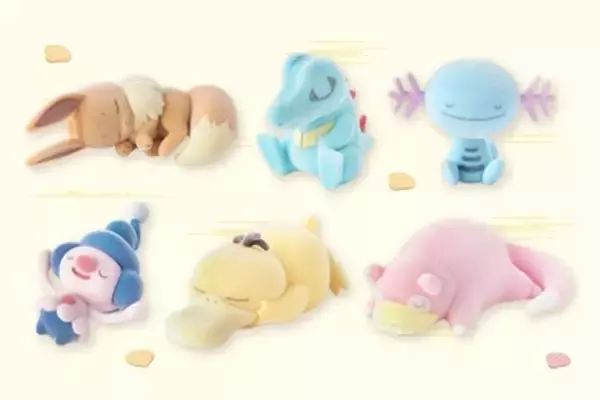 「無防備な寝姿が可愛すぎる！『ポケスリ』イーブイ、コダックなど「シアンの砂浜」で眠るポケモンたちがふわふわフィギュア化」の画像