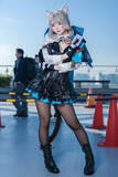 「【コスプレ】猫耳×ミニスカ衣装がメロい！『原神』リネットは美スタイルが際立つ黒タイツとにゃんこな仕草で誘惑してくる【写真9枚】」の画像4