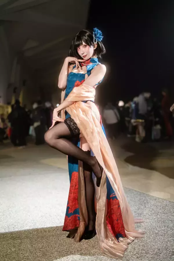 「【コスプレ】艶やかで美脚が映えるチャイナドレスが素晴らしい！『アズレン』『ブルアカ』のスタイル抜群な美女レイヤー8選【写真26枚】」の画像