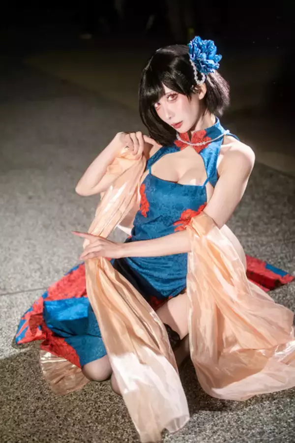 「【コスプレ】艶やかで美脚が映えるチャイナドレスが素晴らしい！『アズレン』『ブルアカ』のスタイル抜群な美女レイヤー8選【写真26枚】」の画像