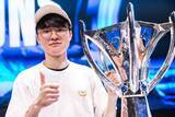 「『LoL』世界大会で韓国強豪「T1」が優勝！ ”魔王”Fakerは7年ぶり、4度目のタイトル獲得」の画像2