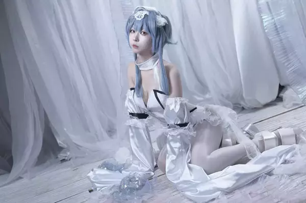 「【コスプレ】『NIKKE』3周年記念！バニーガールからランジェリードレスまで特別感満載な美女コスプレイヤーまとめ【写真44枚】」の画像