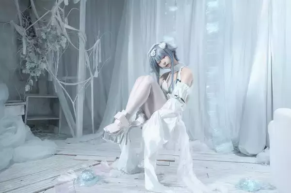 「【コスプレ】『NIKKE』3周年記念！バニーガールからランジェリードレスまで特別感満載な美女コスプレイヤーまとめ【写真44枚】」の画像