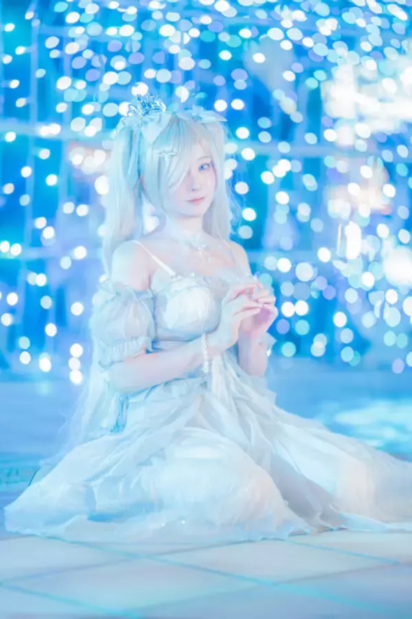 「【コスプレ】『NIKKE』3周年記念！バニーガールからランジェリードレスまで特別感満載な美女コスプレイヤーまとめ【写真44枚】」の画像