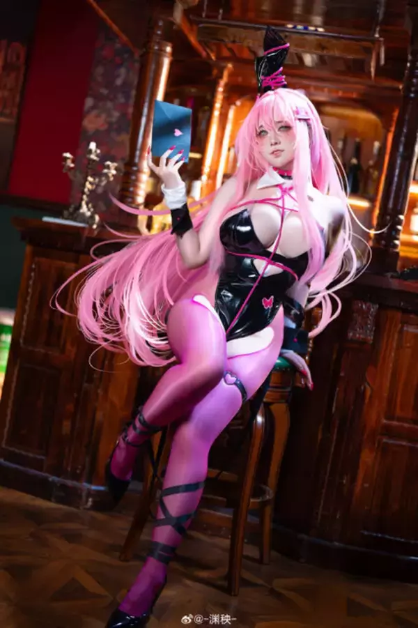 「【コスプレ】『NIKKE』3周年記念！バニーガールからランジェリードレスまで特別感満載な美女コスプレイヤーまとめ【写真44枚】」の画像