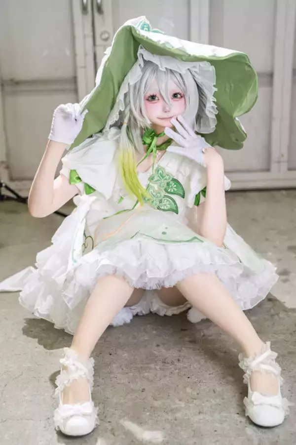 「【コスプレ】脚線美を堪能できるキャラがズラリ！『NIKKE』『ゼンゼロ』などスタイル抜群な「池ハロ」美女レイヤー8選【写真36枚】」の画像