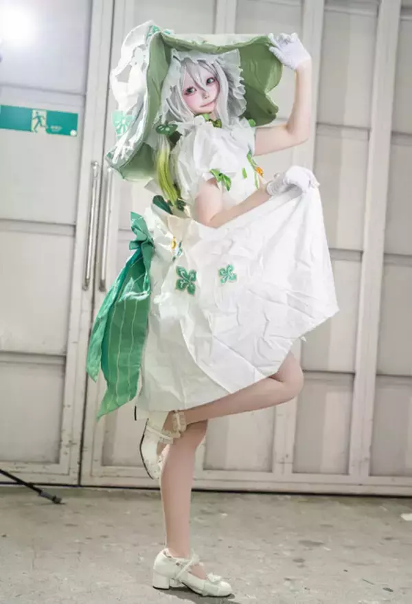 「【コスプレ】脚線美を堪能できるキャラがズラリ！『NIKKE』『ゼンゼロ』などスタイル抜群な「池ハロ」美女レイヤー8選【写真36枚】」の画像