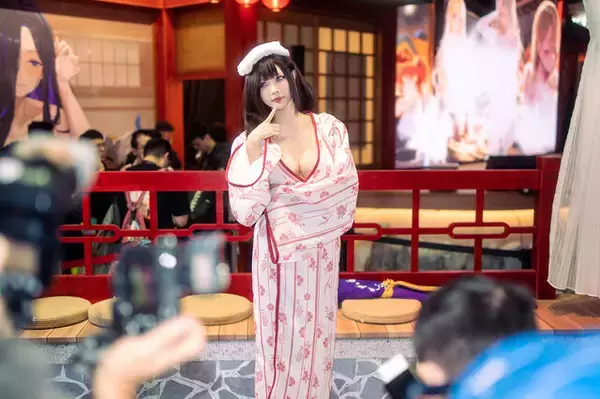 「【コスプレ】ここは極楽ですか！？異次元の美ボディで魅了する『ブラウンダスト2』美女9人に脳がとろけそう【写真55枚】」の画像