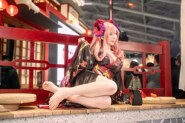 「【コスプレ】ここは極楽ですか！？異次元の美ボディで魅了する『ブラウンダスト2』美女9人に脳がとろけそう【写真55枚】」の画像