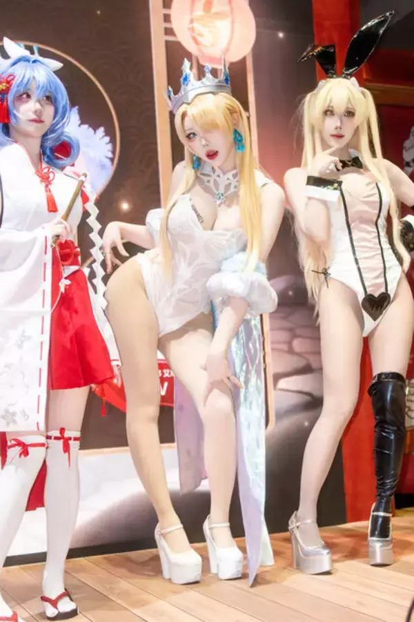 「【コスプレ】ここは極楽ですか！？異次元の美ボディで魅了する『ブラウンダスト2』美女9人に脳がとろけそう【写真55枚】」の画像