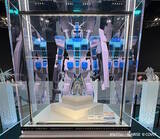 「ホロライブとのコラボ機体「νガンダム×さくらみこ」がMETAL ROBOT魂で立体化！ピンクのファンネルが目を引くサンプル品も展示」の画像3