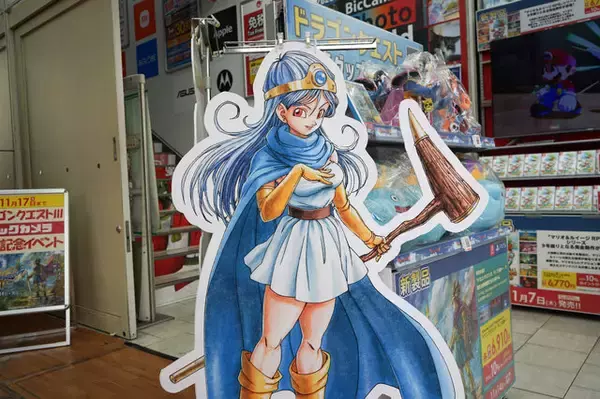 「ゴーレムやさまようよろいの立像がリアル！HD-2D版『ドラゴンクエストI＆II』発売記念イベントがビックカメラ池袋本店で開催決定」の画像