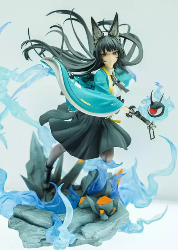 「制服姿が眩しい「ホタル」に抜刀姿の「星見雅」、神秘的な「コロンビーナ」など、HoYoverse作品の人気キャラフィギュアが勢揃い【WF2026冬】」の画像