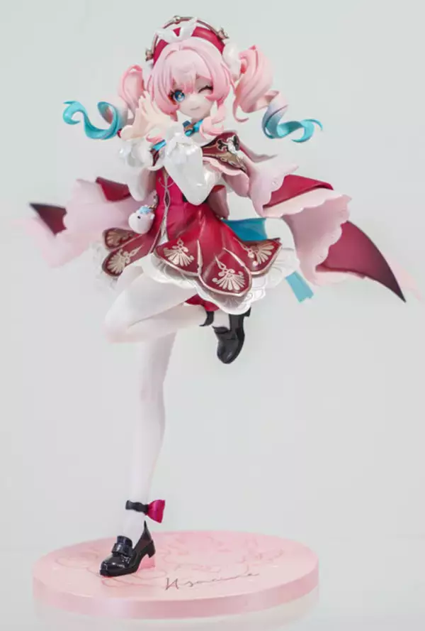 「制服姿が眩しい「ホタル」に抜刀姿の「星見雅」、神秘的な「コロンビーナ」など、HoYoverse作品の人気キャラフィギュアが勢揃い【WF2026冬】」の画像