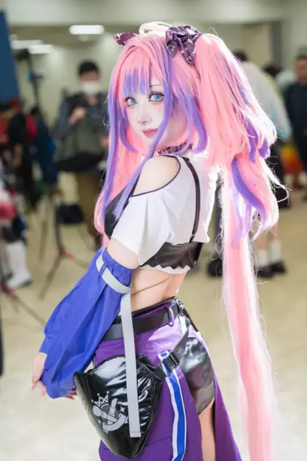 「【コスプレ】セクシー×キュートなチアガール、小悪魔なサキュバスに『鳴潮』やホロライブまで「池ハロ」美女レイヤー8選【写真31枚】」の画像