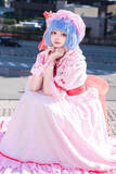 「【コスプレ】美しい顔立ちに浮かべる魔性の笑み...『東方』レミリアのカリスマ溢れるコスプレを披露したレイヤーに注目！【写真9枚】」の画像3