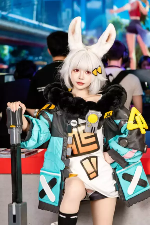 「【コスプレ】ウサ耳×ショーパンの美脚が可愛すぎ！『無限大ANANTA』 タフェーのくりくりな瞳に吸い込まれそう【写真8枚】」の画像