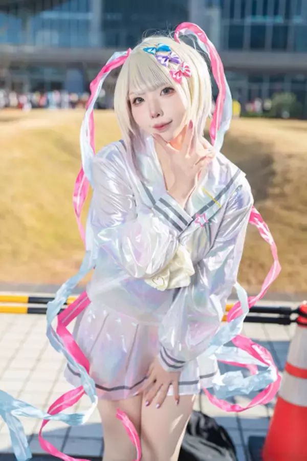 「【コスプレ】きゅるんな瞳に愛らしいポーズの美女レイヤーがオタクを救う！インターネット・エンジェル「超てんちゃん」がコミケに降臨【写真8枚】」の画像